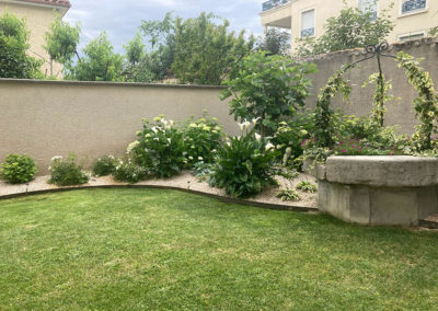 Un jardin privé dans une résidence